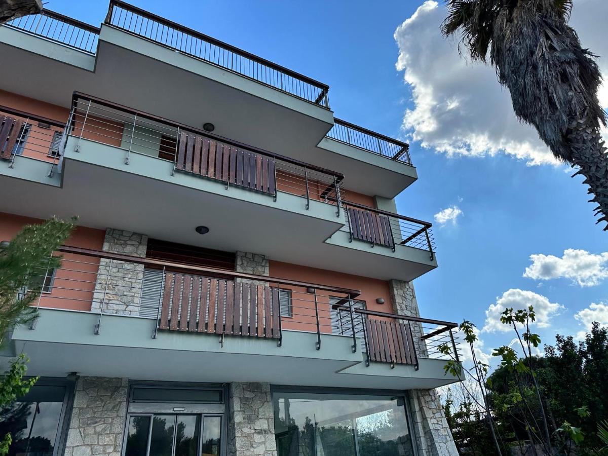 Eva'S Luxury Apartments No 4 Артемида Екстериор снимка